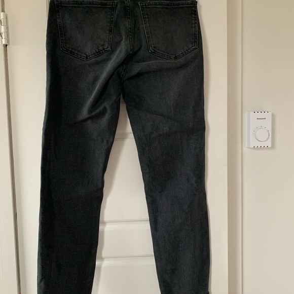 Zara jeans - Picture 2 of 2